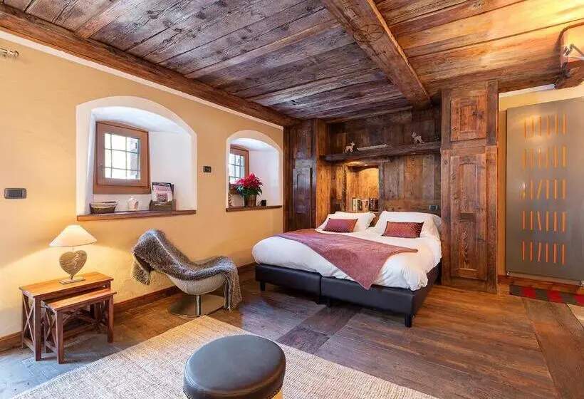 سوییت جونیور, Locanda4