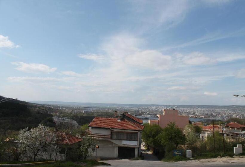 발코니 디럭스 룸, Family Hotel Ludo