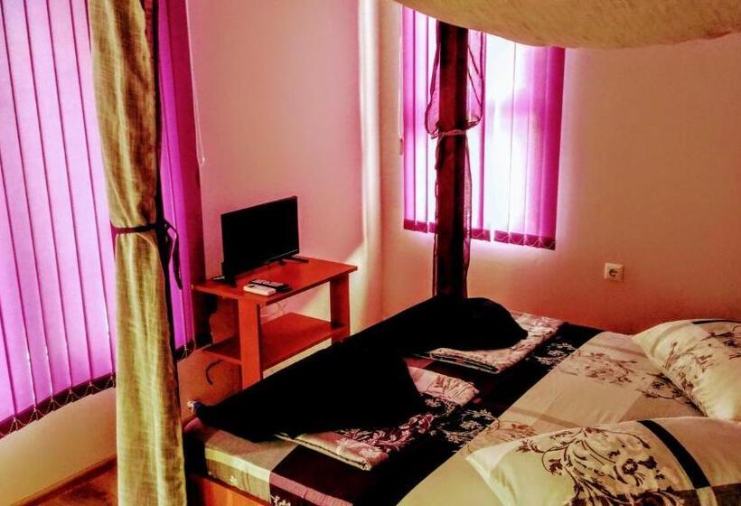 침실 1개 아파트, Family Hotel Ludo