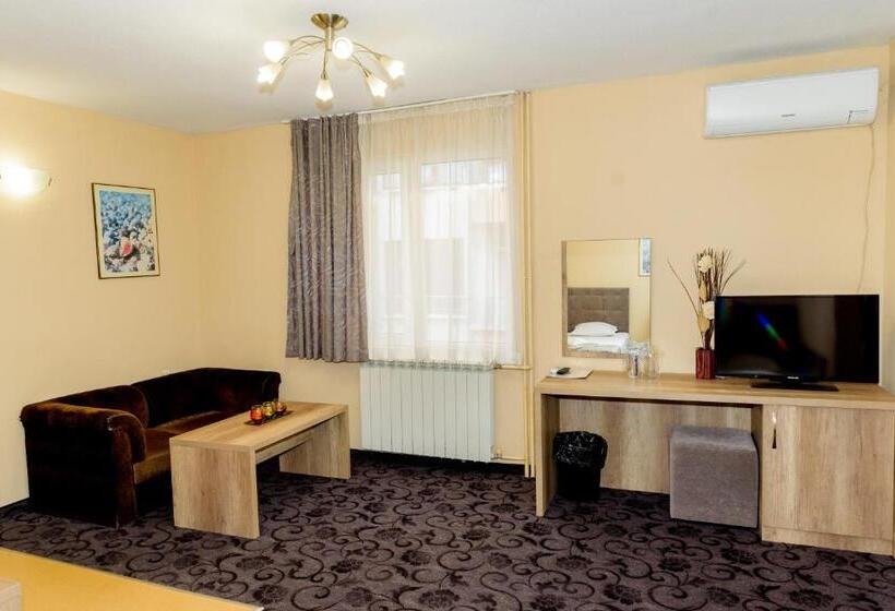 家庭套房, Family Hotel Prestige