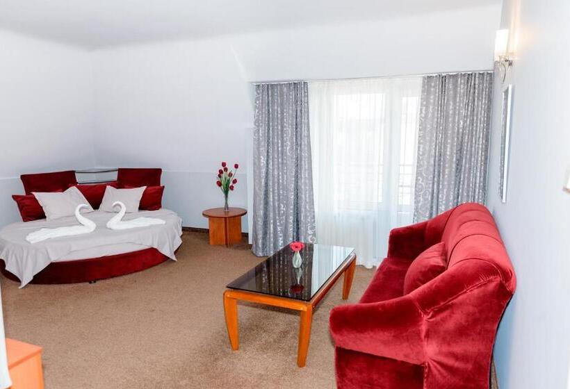 高级小型套房, Family Hotel Prestige