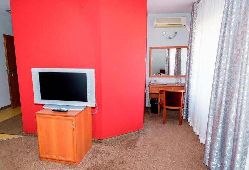 高级小型套房, Family Hotel Prestige