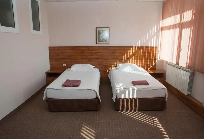 اتاق استاندارد, Hostel Izida 2