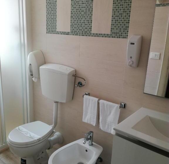 اتاق استاندارد, Albergo Dei 10 Colori