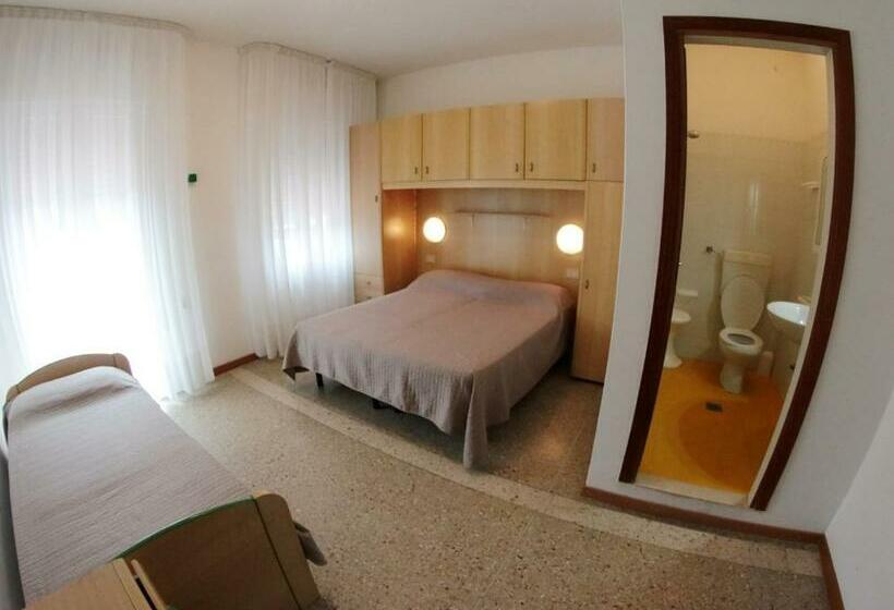 スタンダードルーム, Albergo Rosa