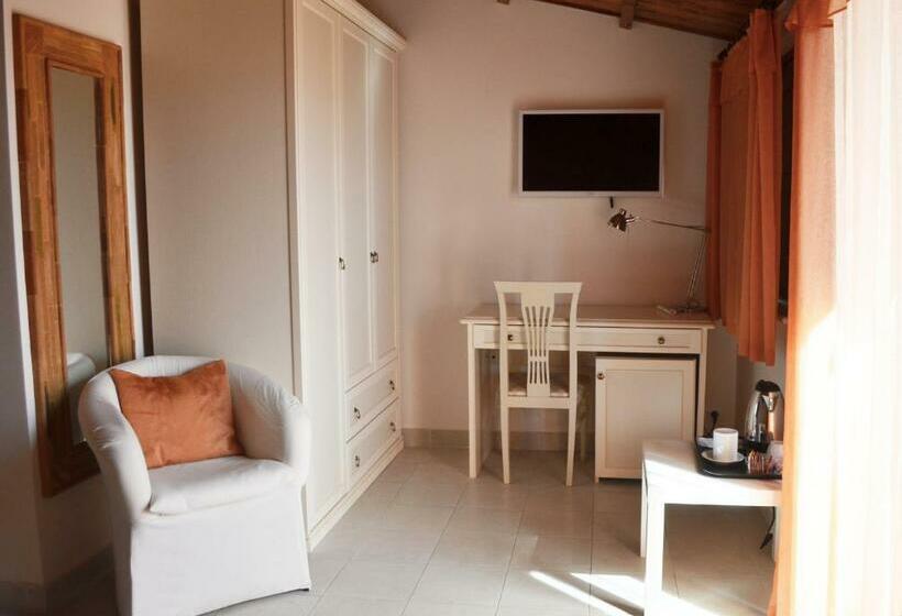 חדר סטנדרט, Domus Romulea