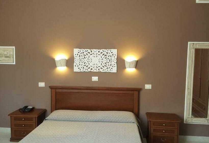 חדר סטנדרט, Domus Romulea