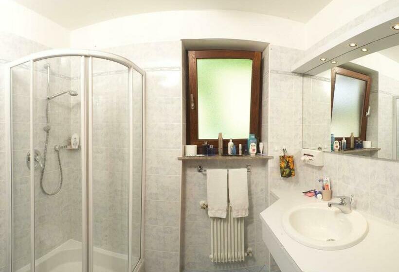 标准间带阳台, St. Justina Hof