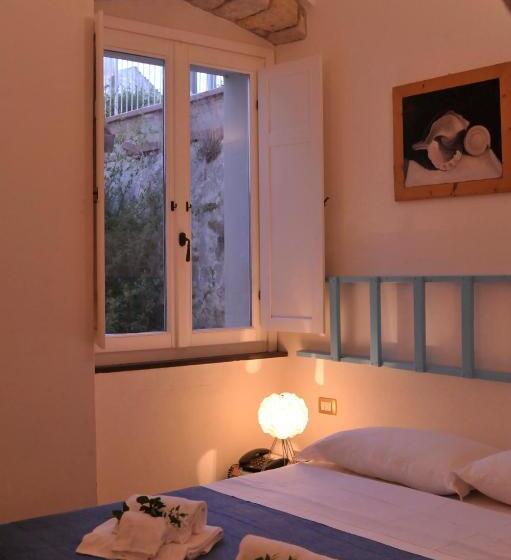 标准间, Villa Pimpina