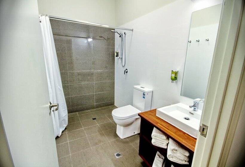 غرفة ديلوكس ثلاثية, Gallery