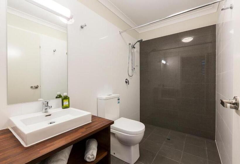 غرفة ديلوكس ثلاثية, Gallery