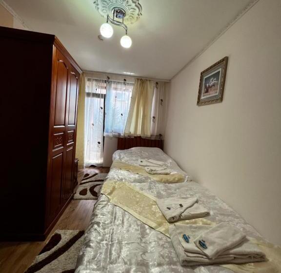 اتاق دوبلکس, Complex Koko Hills