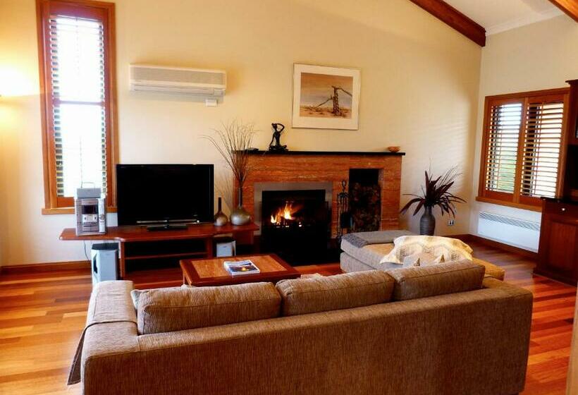 Люкс с гидромассажем, Meringa Springs