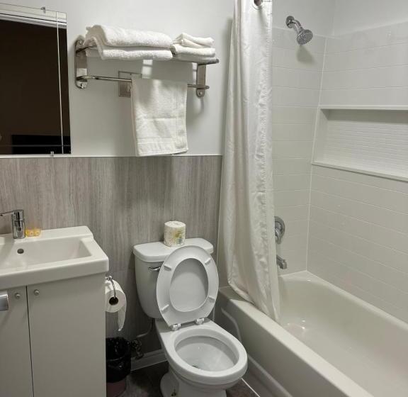 Deluxe Room, Yellow Quill Motel