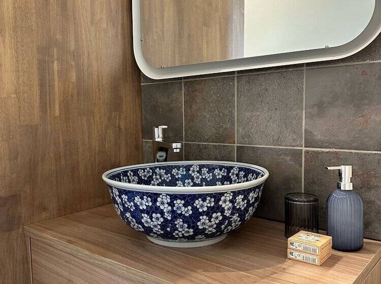 Четырехместный Номер Стандарт, L Enthousiasme