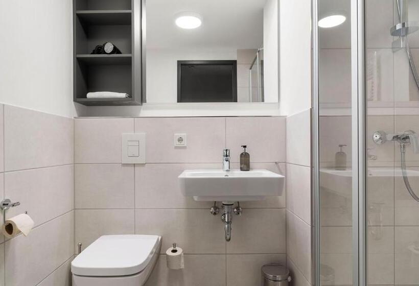 استودیوی استاندارد, Smartments Business Frankfurt Airport