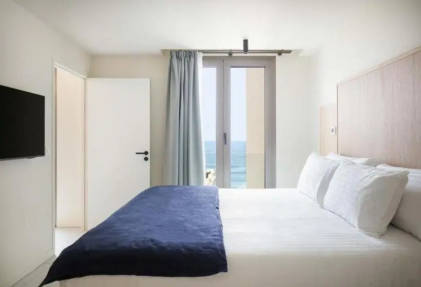 3 Bedroom Suite, La Suite