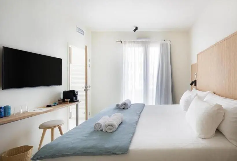 3 Bedroom Suite, La Suite
