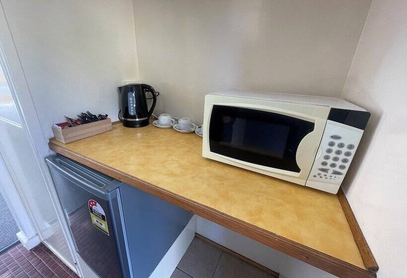 스탠다드 룸, Kingsway Motel Geelong