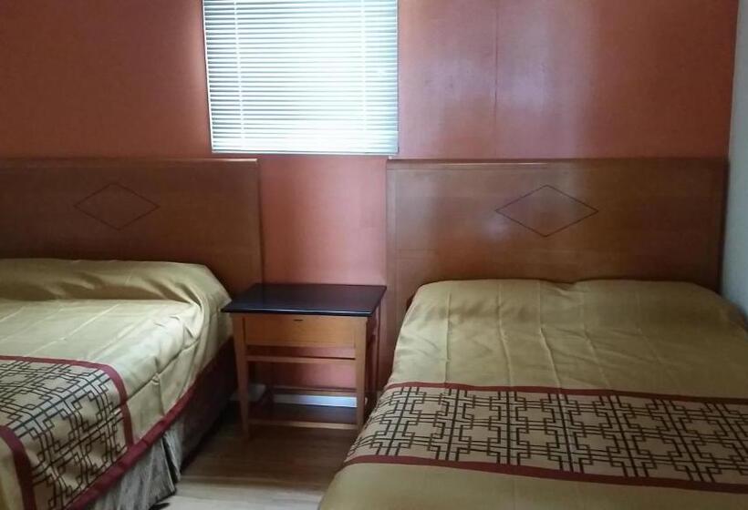 جناح, Flamingo Motel