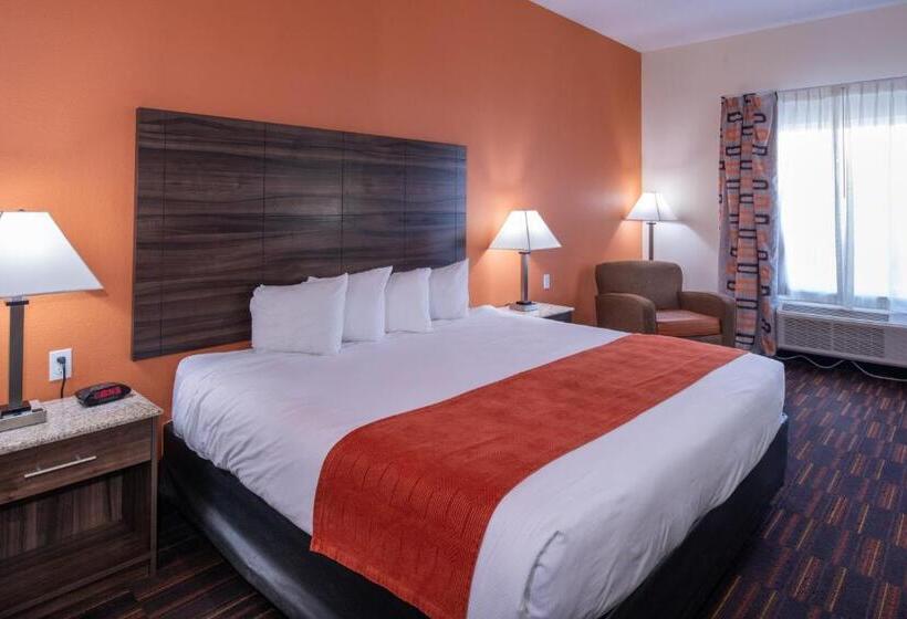 חדר סטנדרט עם מיטת קינג, Home Away Kitchen Suites Enid