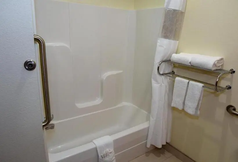 Standard-studio, Home Away Kitchen Suites Enid
