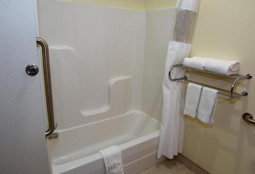 סוויטה, Home Away Kitchen Suites Enid