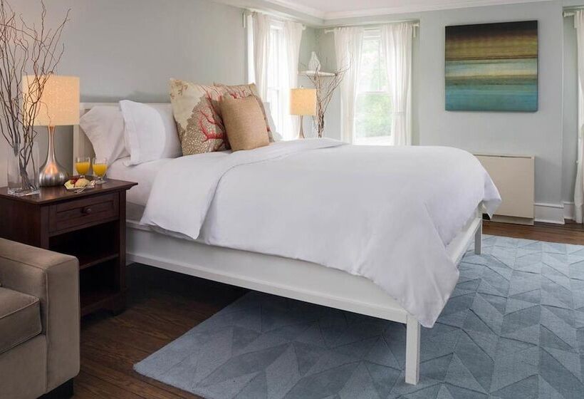 스위트, Shelter Island House