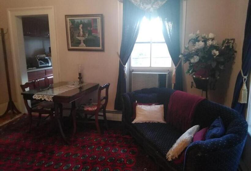 Номер Премиум, Stay Saratoga