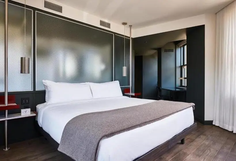 سوئیت با تخت بزرگ, The Robey, Chicago, A Member Of Design Hotels