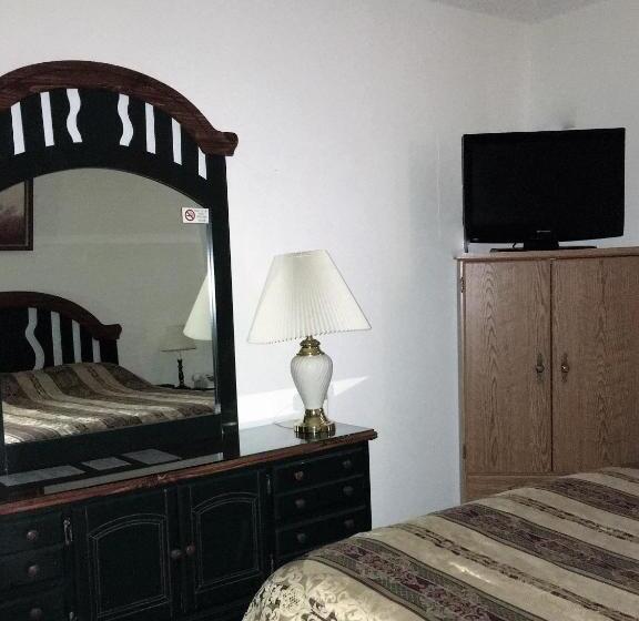 Номер Стандарт, Hunters Lodge Motel