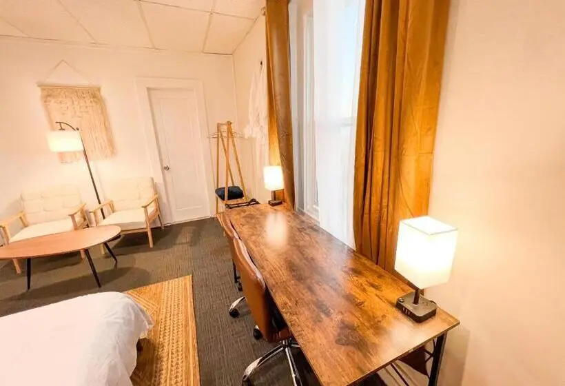オーシャンビュースイート, Ith Los Angeles Beach Hostel