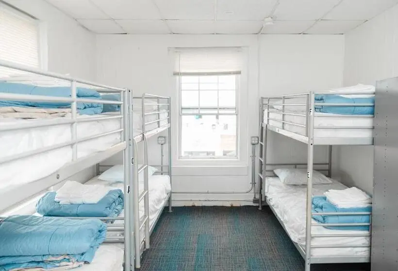 ルームシェアのワンベッド, Ith Los Angeles Beach Hostel