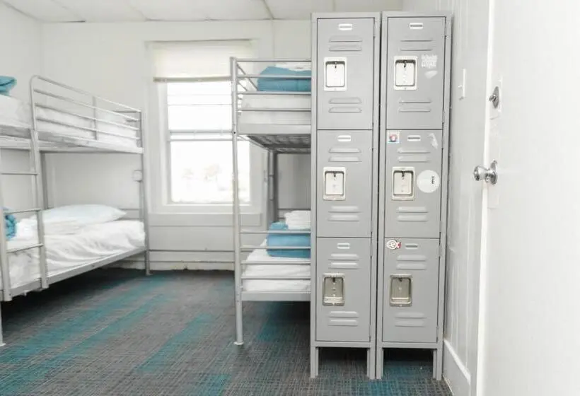 ルームシェアのワンベッド, Ith Los Angeles Beach Hostel