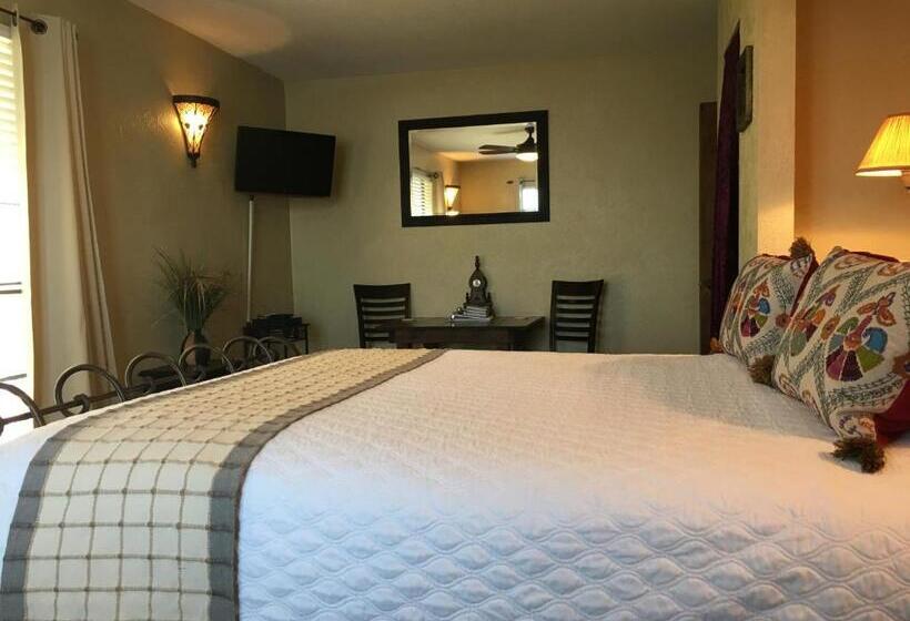 レイクビュースタンダードルーム, Lakehouse Bed And Breakfast