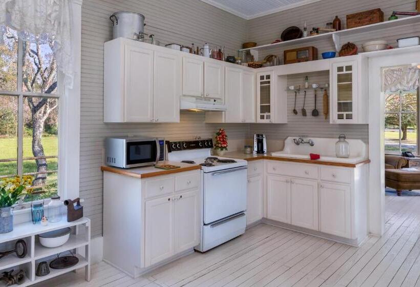 غرفة سوبيريور, Maison D'memoire Bed & Breakfast Cottages