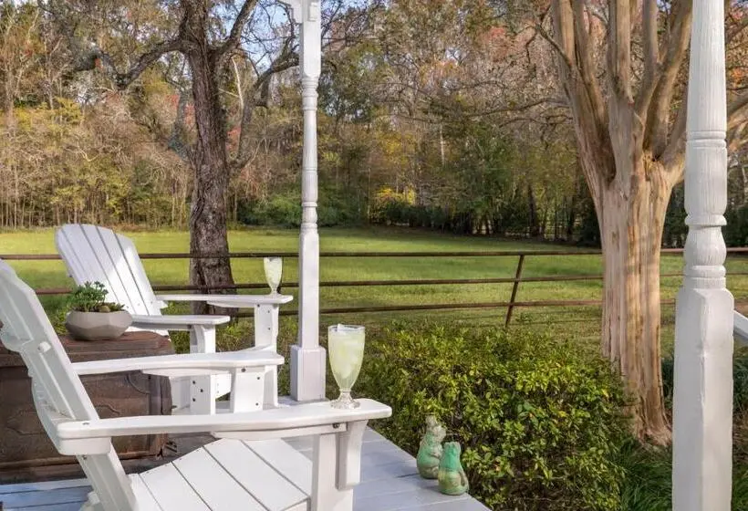 スーペリアールーム, Maison D'memoire Bed & Breakfast Cottages