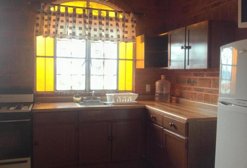 فيلا غرفتين نوم, Mama Chuy Hotel & Villas