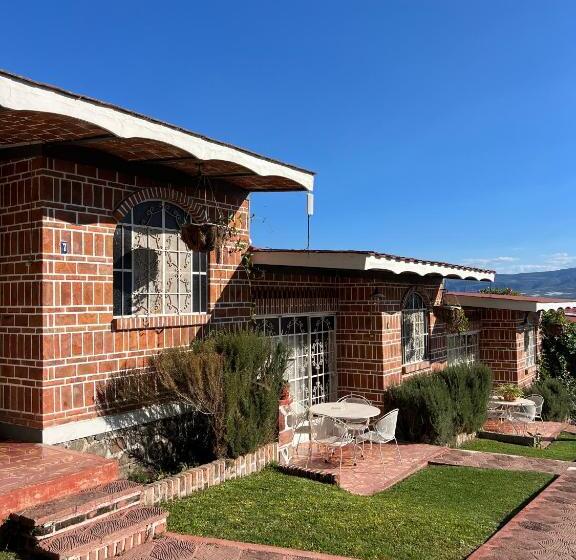 ‫فيلا غرفة نوم واحدة, Mama Chuy Hotel & Villas