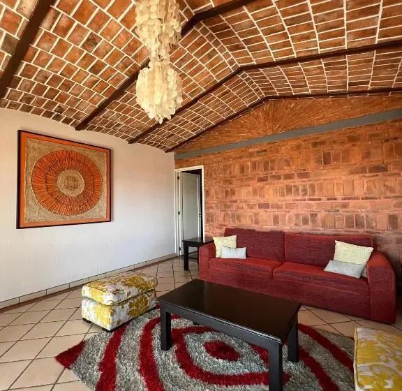 スイート, Mama Chuy Hotel & Villas
