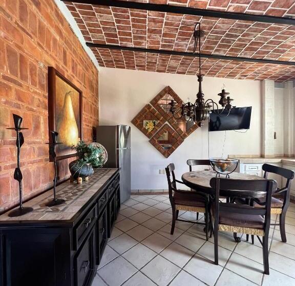 فيلا ديلوكس غرفة نوم, Mama Chuy Hotel & Villas