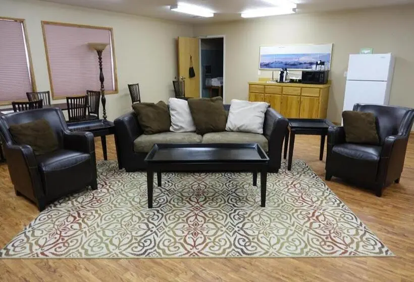 エクゼクティブワンルーム, Cowlitz River Lodge