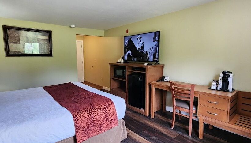 带特大床的豪华房间, Cowlitz River Lodge