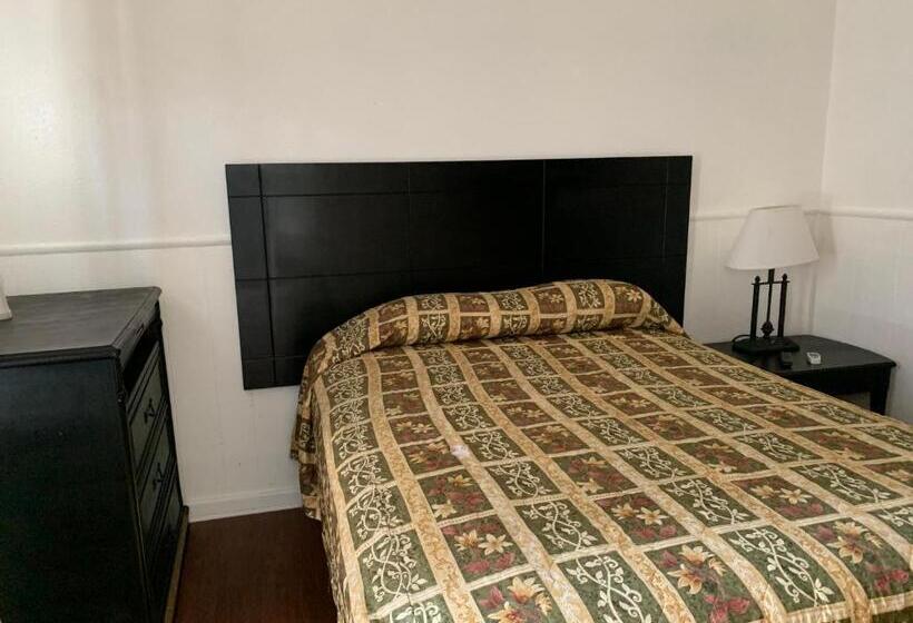 اتاق لوکس, Encore Inn