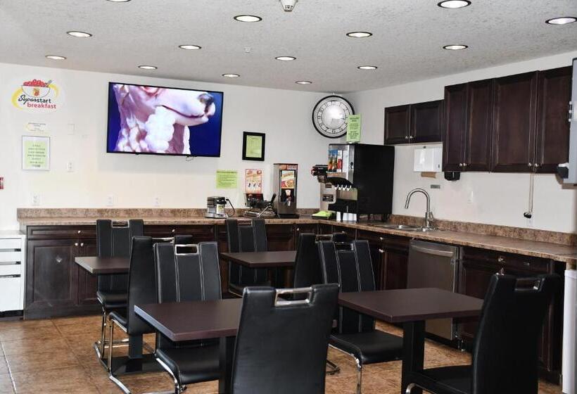 استودیوی استاندارد, Super 8 By Wyndham Fort Mcmurray