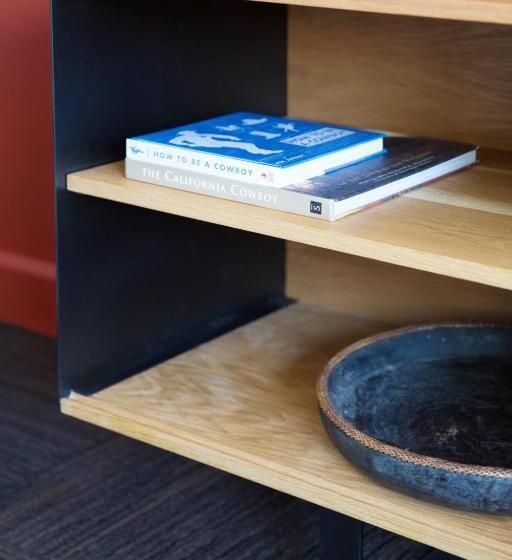 스탠다드 룸 킹사이즈 침대, Santiago Resort   Palm Springs Premier Gay Men’s Resort