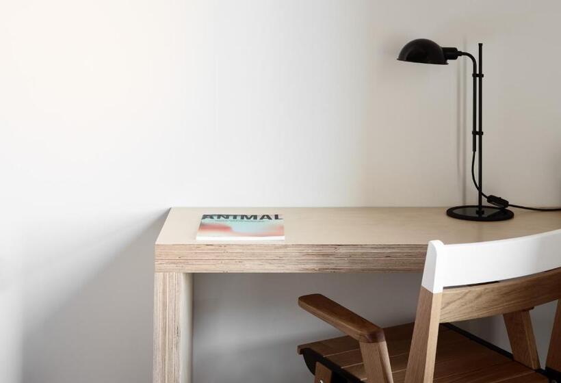 غرفة قياسية سرير مزدوج, The Robey, Chicago, A Member Of Design Hotels