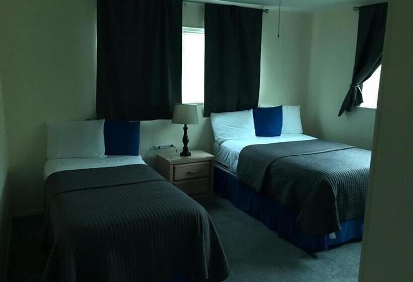 بنجلو قياسى غرفتين نوم, Upper Deck Hotel And Bar   Adults Only