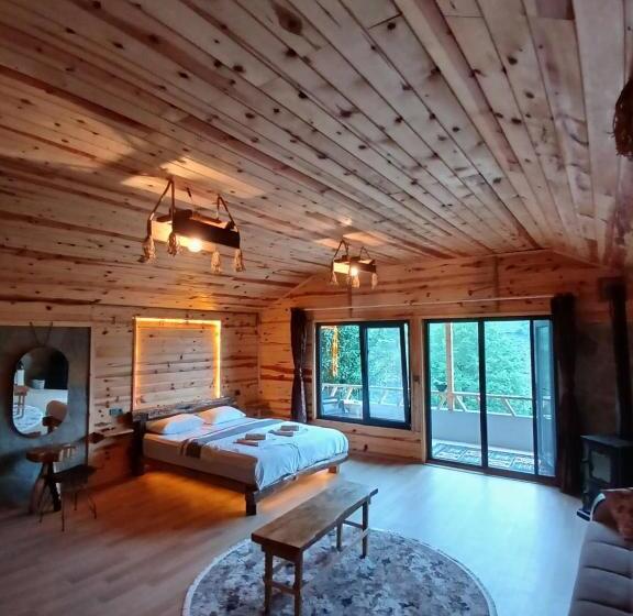 חדר סטנדרט לארבעה, Ova Suit Apart