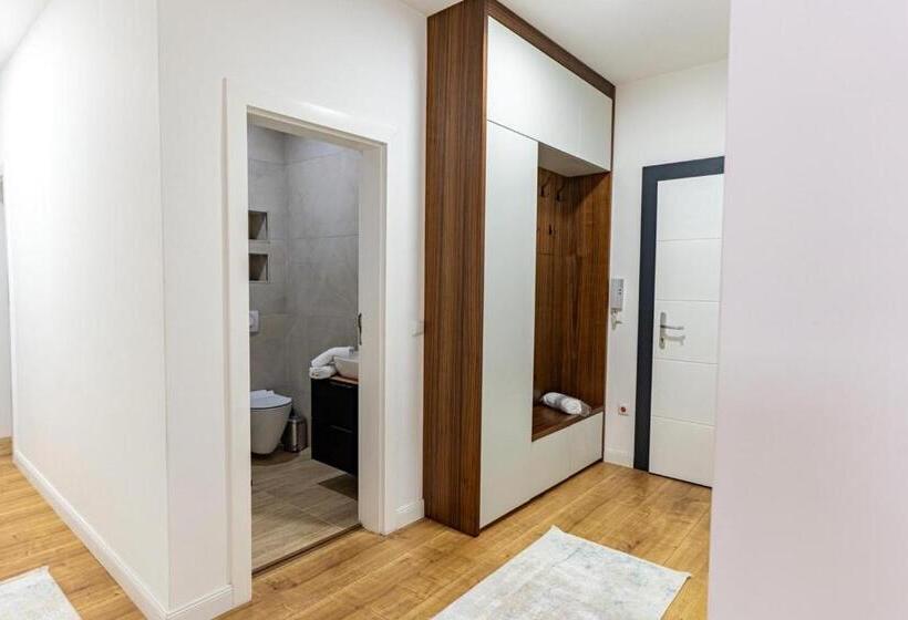 آپارتمان 3 خوابه, Haneloreapartments